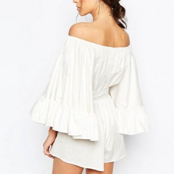C/MEO pearl white romper shorts with bell ruffle sleeves M - Picture 3 of 9